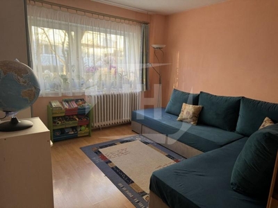 Apartament cu 2 camere, decomandat, zona Iulius Mall