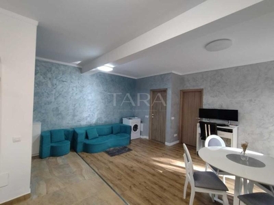 Apartament cu 2 Camere si Gradina in Zona Vivo