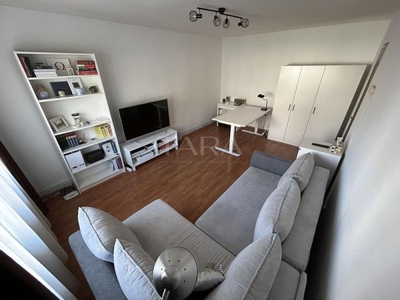 Apartament cu 3 Camere Decomandat in cartierul Zorilor