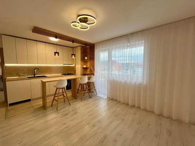 Apartament cu doua camere de inchiriat