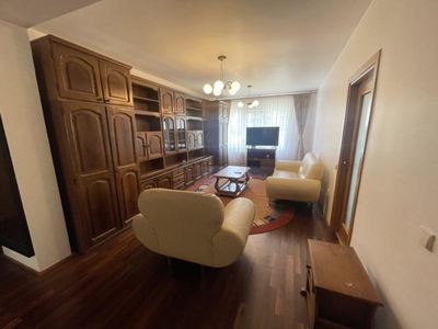 Apartament de 4 camere de inchiriat, 98 mp. parcare, Cartier Andrei muresanu