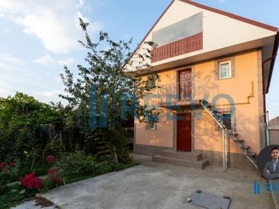 Casa de vanzare, P+1E+M, in Lilieci, Bacau