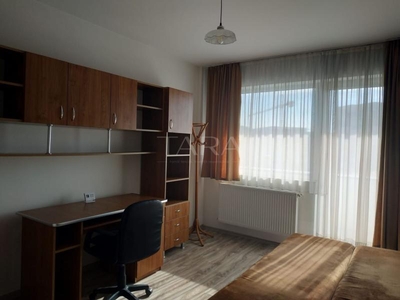 Inchiriere apartament cu 3 camere in Dambul Rotund