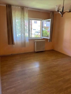 Vanzare apartament 2 camere decomandat Bartolomeu, Brasov