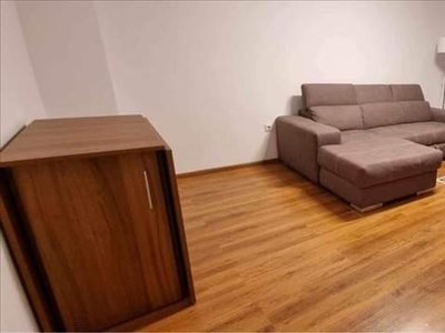 Vanzare apartament 2 camere decomandat bloc nou Tractorul, Brasov