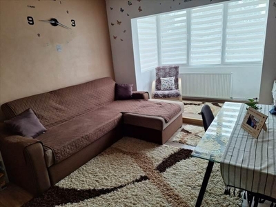 Vanzare apartament 2 camere etaj intermediar Gemenii, Brasov