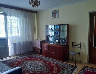 Vanzare apartament 2 camere etaj intermediar Grivitei, Brasov