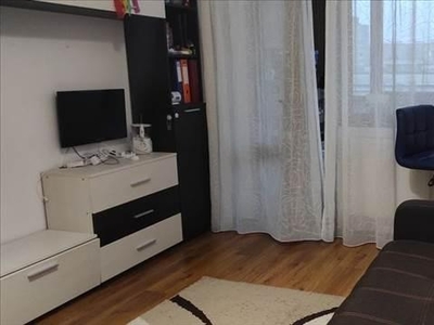 Vanzare apartament 3 camere decomandat Astra, Brasov