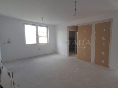 Vanzare apartament cu 3 camere in Apahida