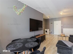 Apartament istoric, semicentral, cu 3 camere si 2 bai!