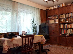 Apartament 3 camere vanzare in bloc de apartamente Cluj-Napoca, Gheorgheni