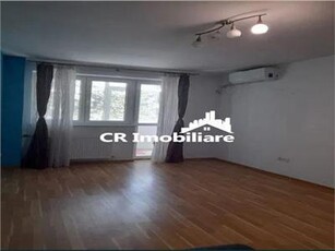 Apartament de 3 camere Titan Liviu Rebreanu