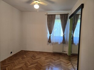 Apartament 3 camere Dristor, vindem 3 camere in 5 minute metrou si parc IO