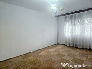 Apartament cu doua camere, parter - Micro 21/scoala nr. 3