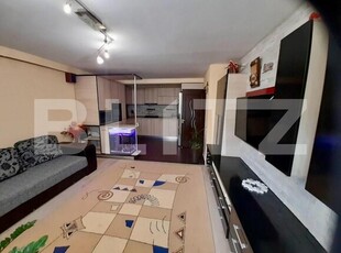 Apartament la cheie, 3 camere, 64 mp, parcare, et intermediar, zona Teilor