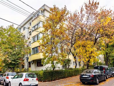 Apartament 2 camere vanzare in bloc de apartamente Bucuresti, Aviatiei