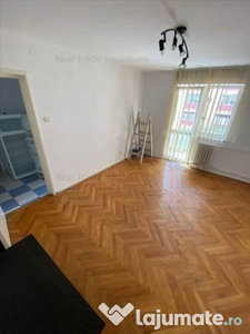 Apartament 2 camere etaj intermediar Avram Iancu, 10E7R