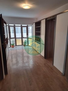 Apartament 4 camere