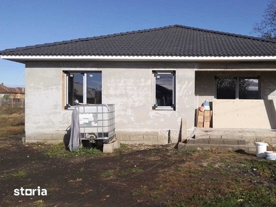 Vând casa complet utilata și mobilata in Mun Satu Mare