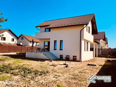 Casa Eleganta cu 6 Camere, Teren Generos 800 mp - ARHITECTILOR SIBIU