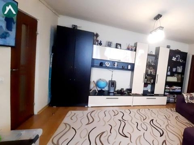 Vand apartament 3 camere Apusului