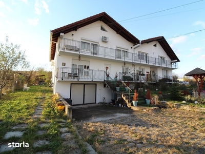 Vând casă(duplex) D+P+M în Hunedoara-Peștișul Mare, teren 600mp