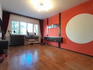 Apartament 3 camere Nicolae Grigorescu, piata Salajan