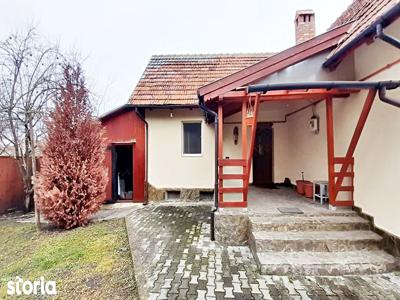 Apartament la curte, zona Calea Clujului, Oradea.