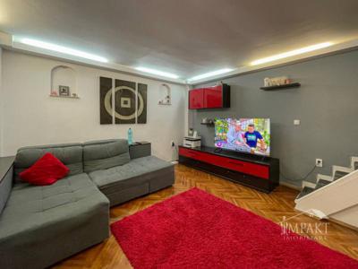 Apartament semidecomandat cu 3 camere si pe doua niveluri, in zona Semicentrala a Clujului