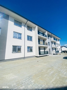 Apartament 3 camere cu gradina loc de parcare Selimbar Zona Primariei