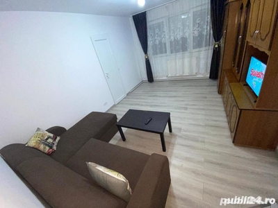 Apartament cu 2 camere spatios 5 minute de Shophing City