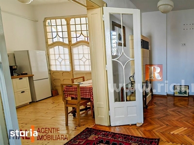 Apartament in zona CENTRALA