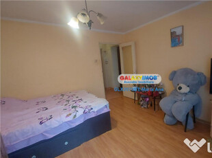 Apartament 2 camere!