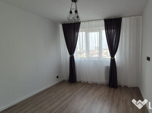 Apartament 2 camere de vânzare, metrou 1 Mai la 5 minute