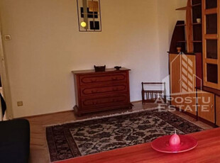 Apartament 2 camere , zona Bucovina , etaj 1 , centrala p...