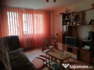 Apartament 3 camere, decomandat/ Secuilor/Brancoveanu/centra