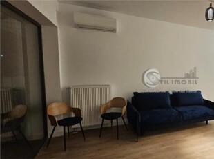 Apartament 3 Camere + loc de parcare- Silk District- 650 Euro neg.