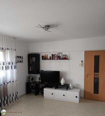 Apartament 3 camere, mobilat-utilat, Zona Semicentrala