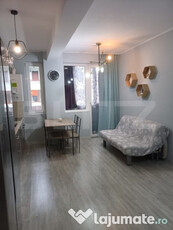 Apartament 3 camere, zona Terra, cu parcare inclusa