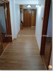 Apartament 4 camere decomandate zona Spital