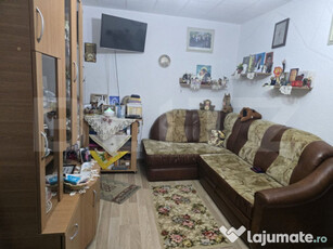 Apartament cu 2 camere, 34mp, zona Micro 14