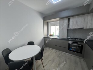 Apartament cu 2 camere decomandate si balcon in zona Tineretului din Sibiu