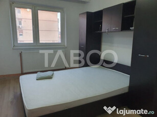 Apartament decomandat 3 camere 2 bai 86 mp utili Bulevardul