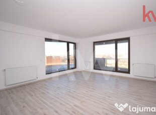 Apartament decomandat, bloc nou, lift, terasa, central, priv