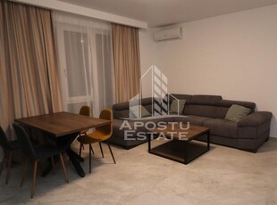 Apartament prima inchirere 2 camere, loc de parcare, Girocului