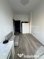 Apartament cu 2 camere, 50 mp, parcare, zona centrala