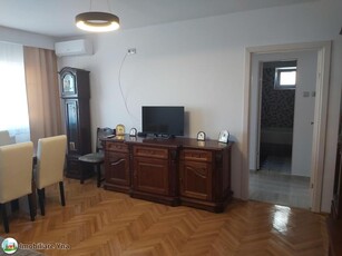 Chirie apartament 4 camere, mobilat-utilat, Zona Ultracentrala