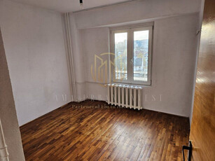 Mihai Bravu 3 camere confort 1 decomandat pret 165000eur