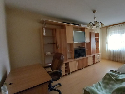 2 camere, , mp , de inchiriat apartament in zona Nicolina, Spitalul Clinic de Recuperare