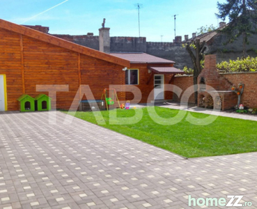 Afacere pensiune si casa in Orasul de Jos Sibiu si 1000 mp d